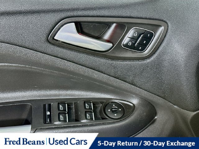 Used 2017 Ford Escape Titanium AWD/4WD image 24