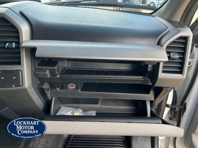 Used 2018 Ford F250 XL w/ Power Equipment Group AWD/4WD image 24