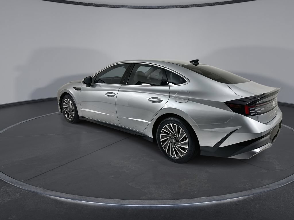 Certified 2025 Hyundai Sonata SEL FWD image 6