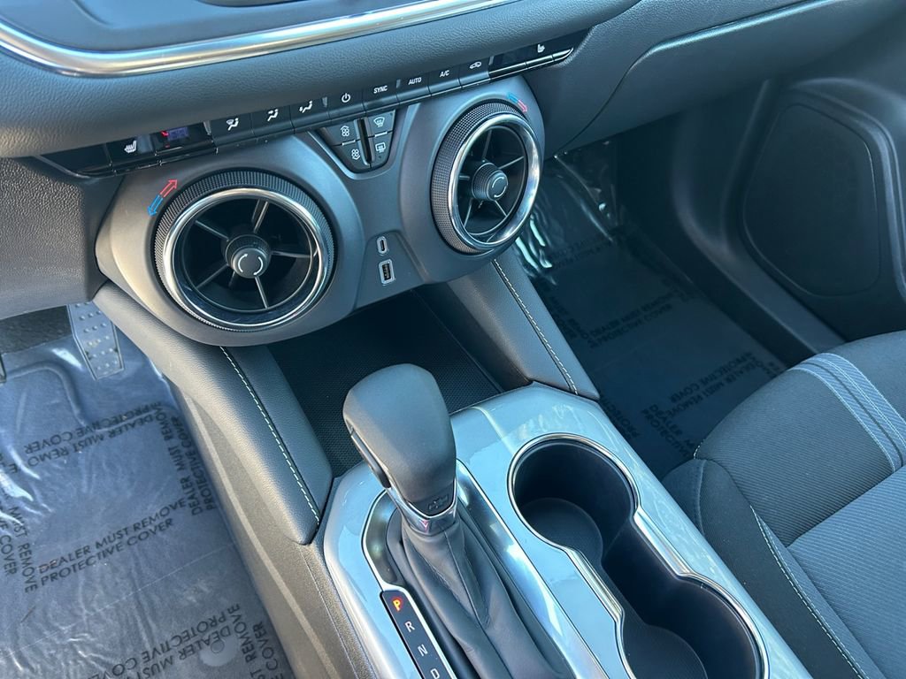 Used 2025 Chevrolet Blazer LT image 20