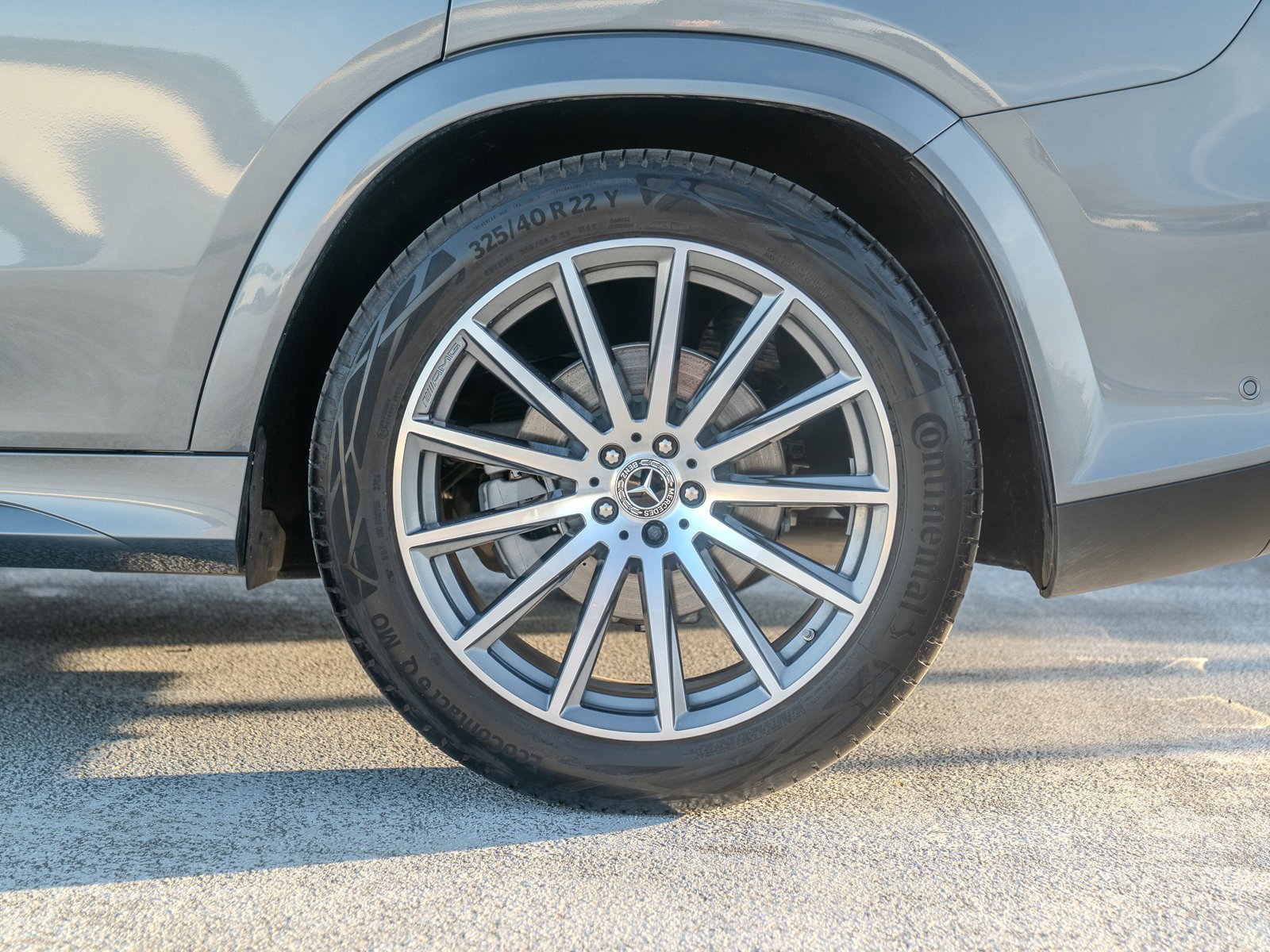 Used 2025 Mercedes-Benz GLS 450 4MATIC image 11