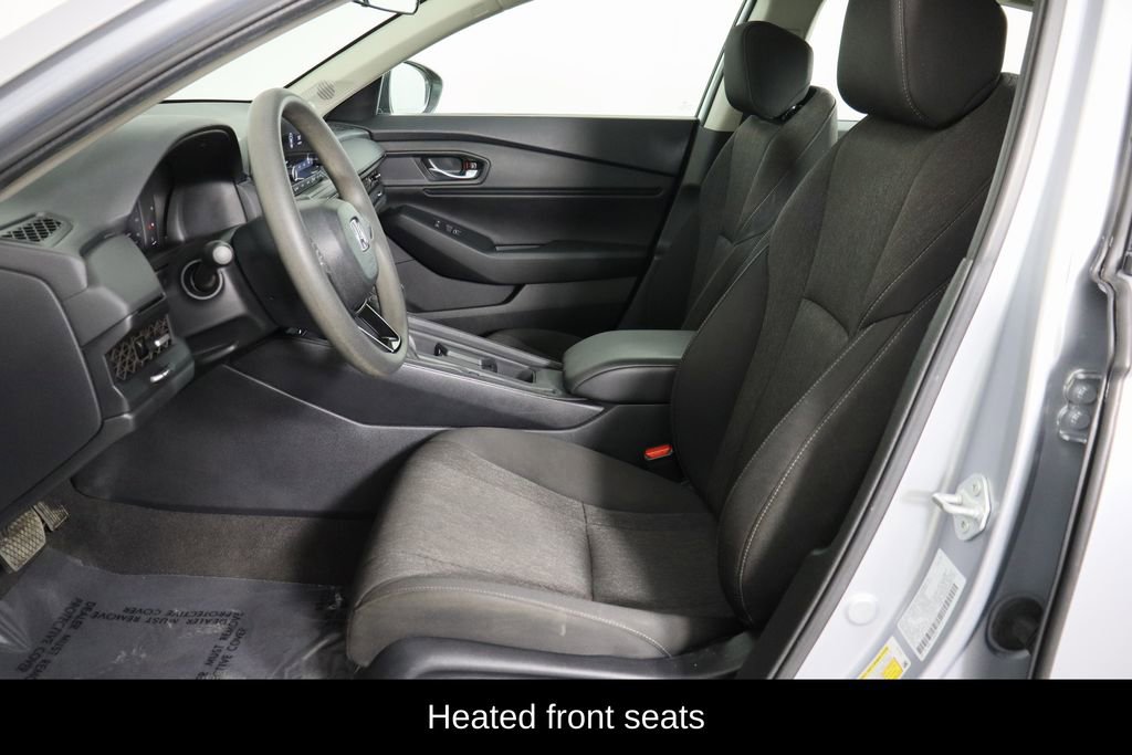 Used 2025 Honda Accord SE image 15