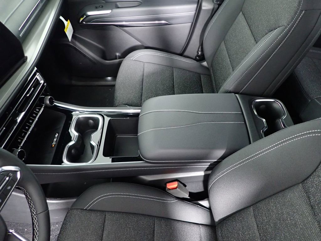 New 2026 Chevrolet Traverse LT w/ Midnight/Sport Edition image 24