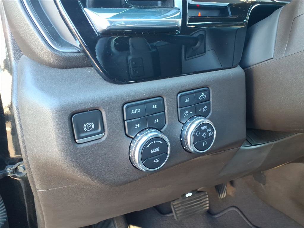 Used 2022 GMC Sierra 1500 SLT w/ SLT Convenience Package image 19