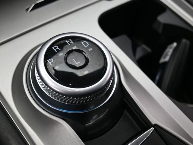 Used 2023 Ford Explorer XLT image 22