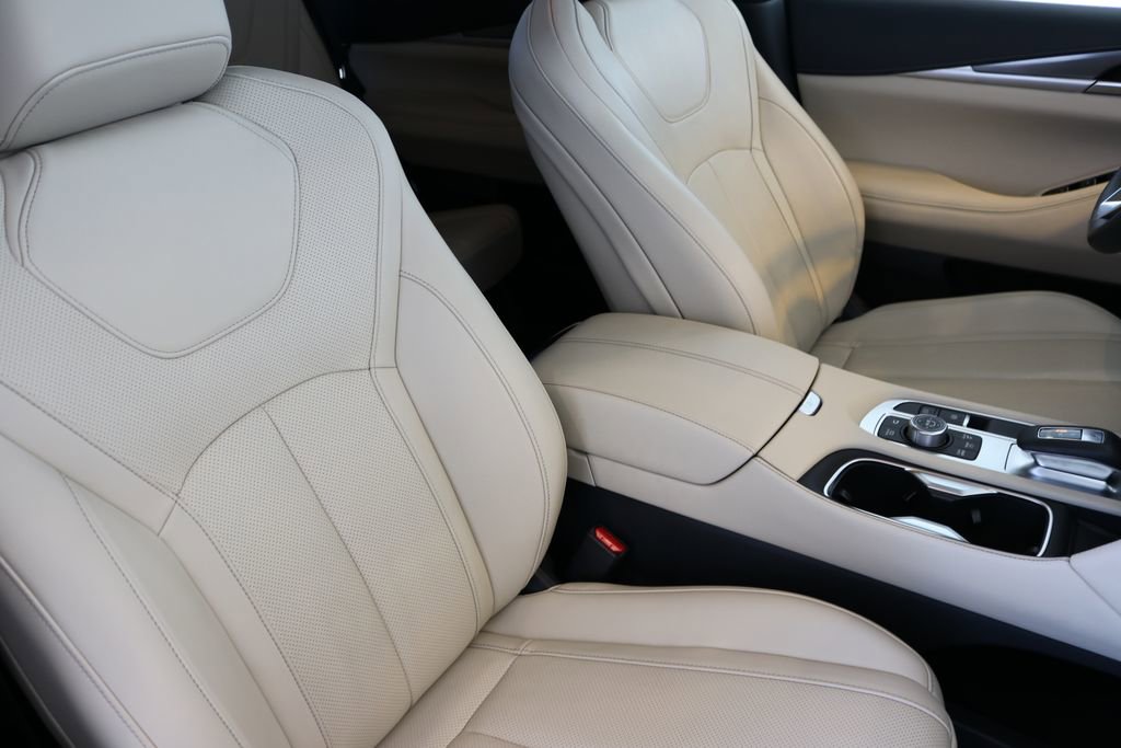 Certified 2025 INFINITI QX60 Luxe image 42