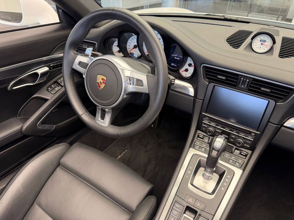 Certified 2014 Porsche 911 Turbo AWD/4WD image 13