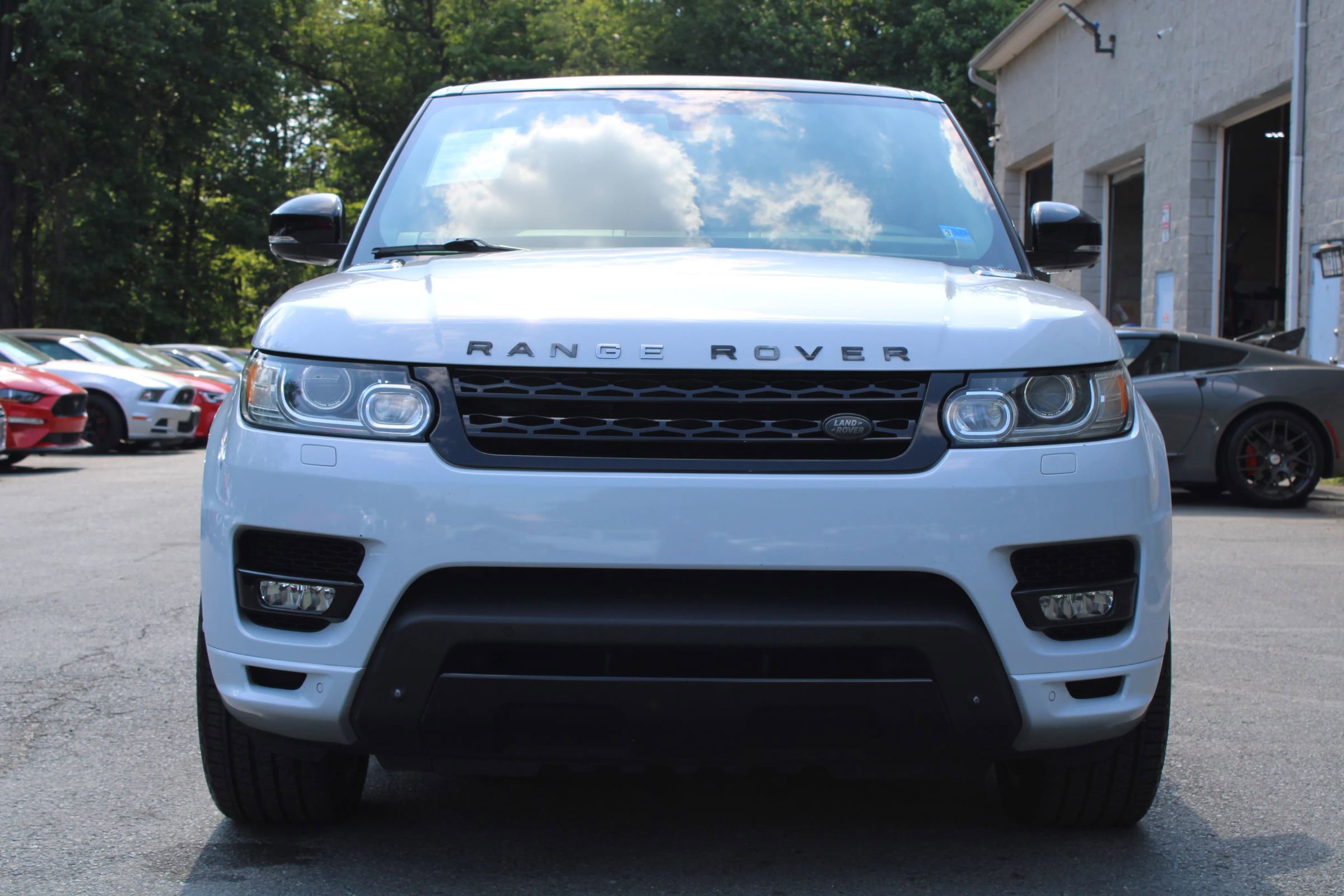 Used 2015 Land Rover Range Rover Sport Autobiography AWD/4WD image 2