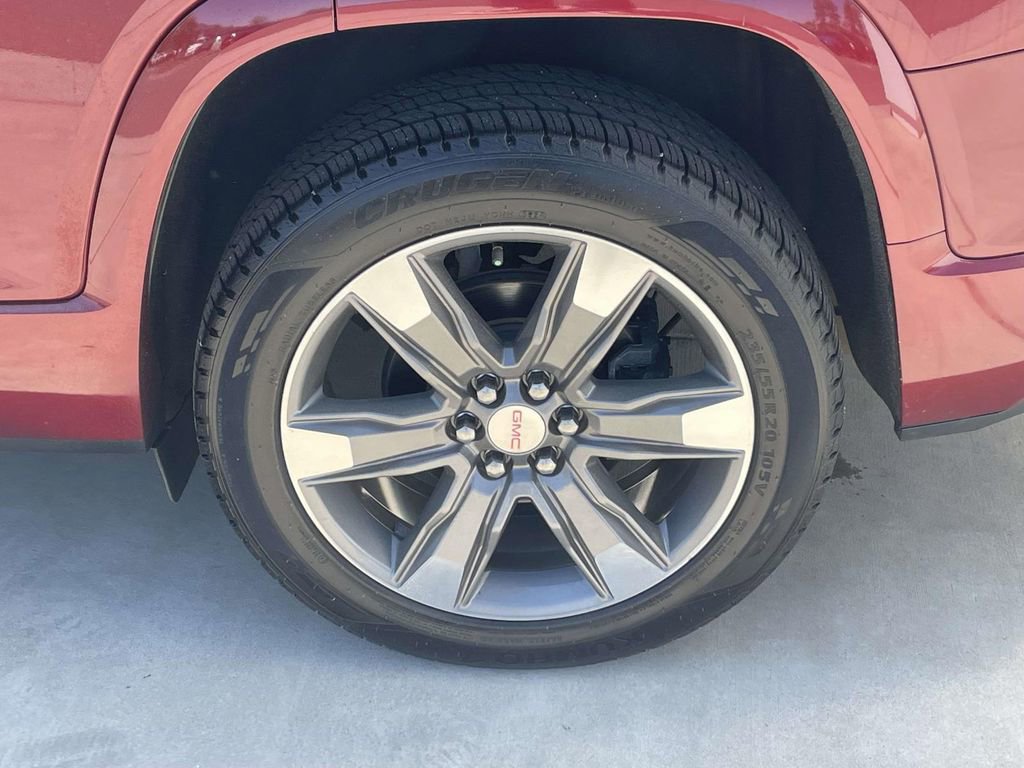 Used 2017 GMC Acadia Denali w/ Technology Package FWD image 9