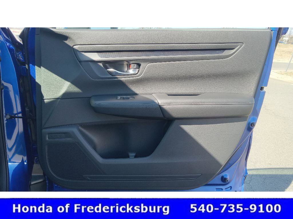 Certified 2025 Honda CR-V LX image 27