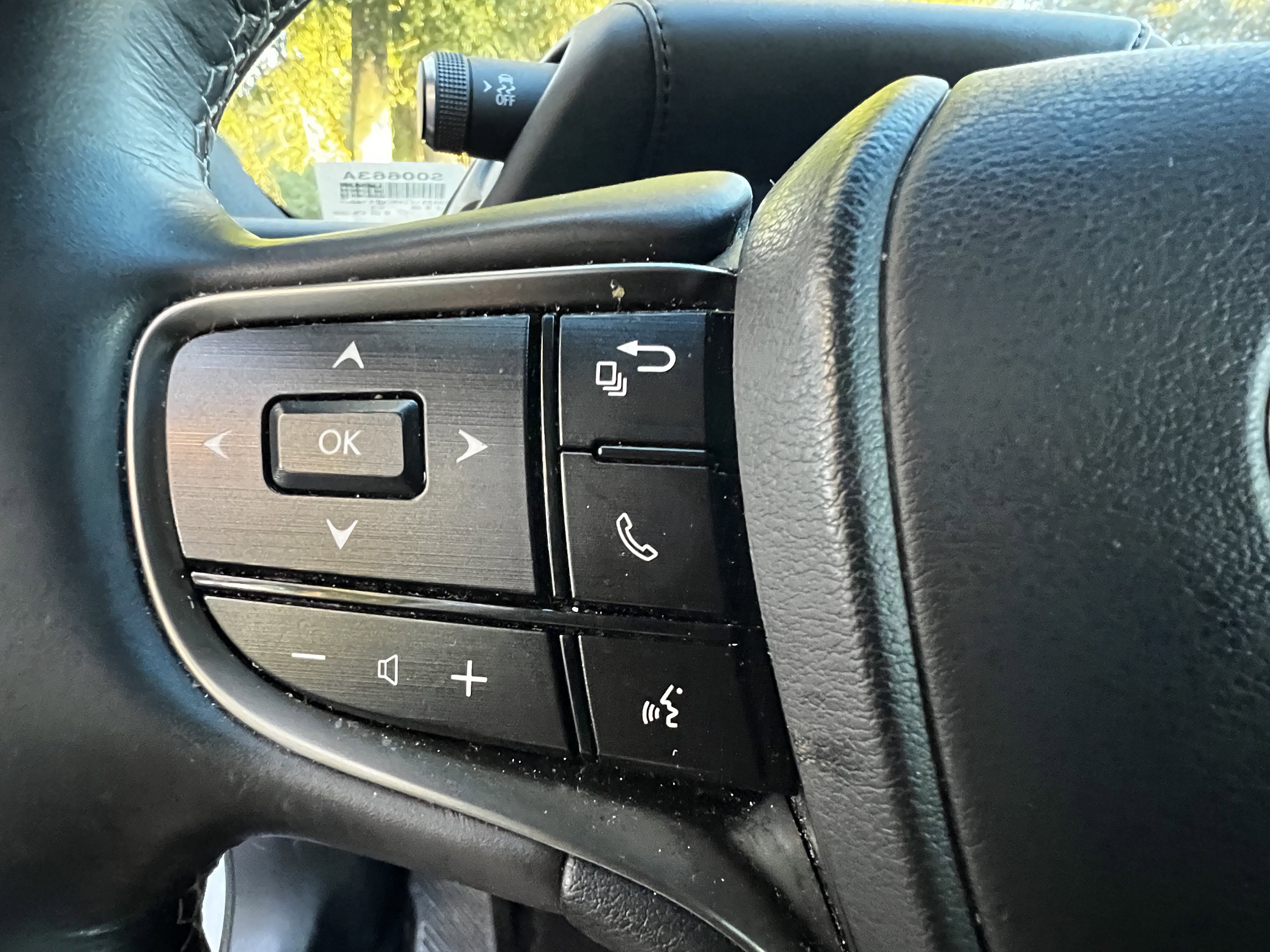 Used 2021 Lexus ES 300h Ultra Luxury w/ Accessory Package 2 image 19