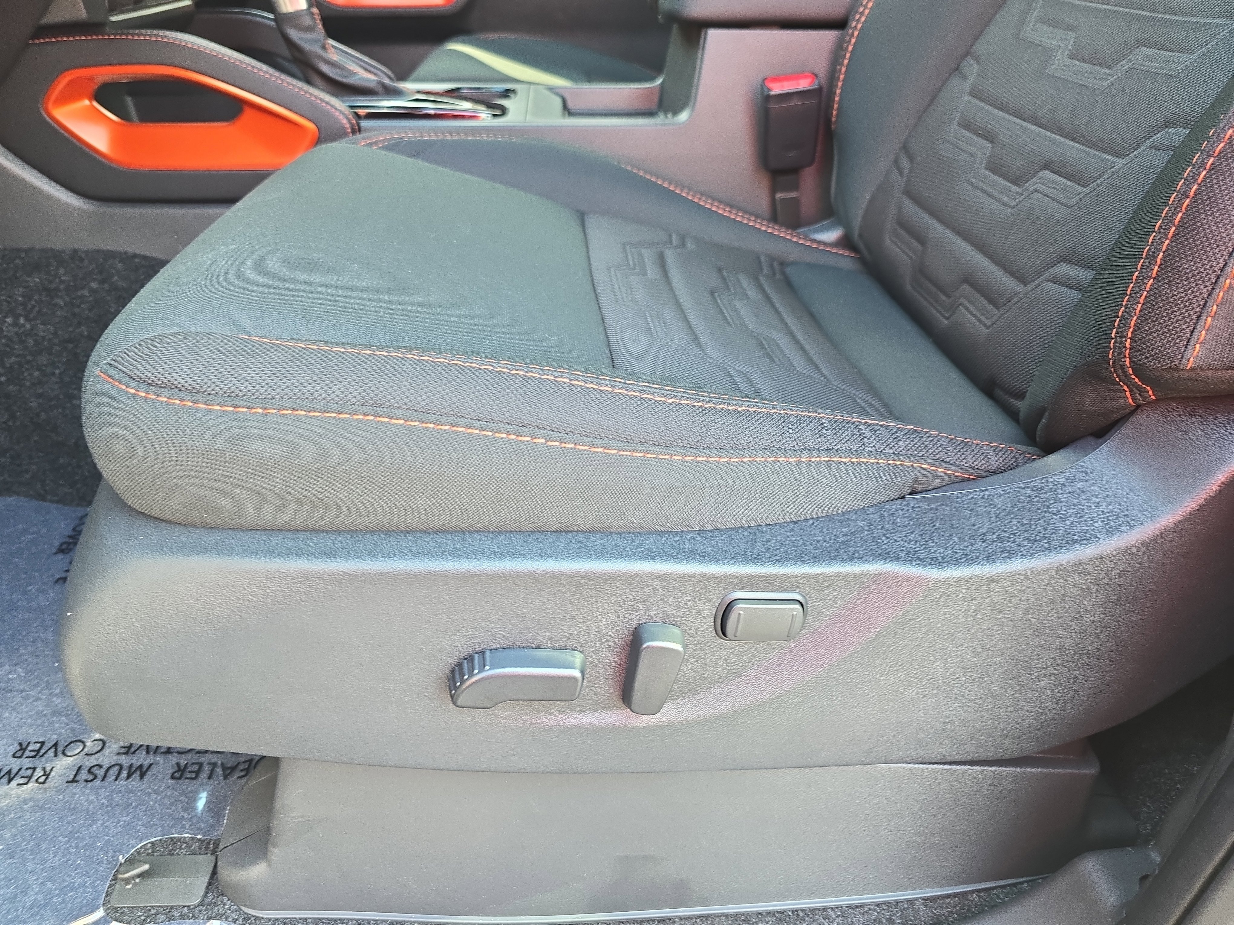 New 2025 Nissan Frontier PRO-4X w/ Interior Protection Package image 26