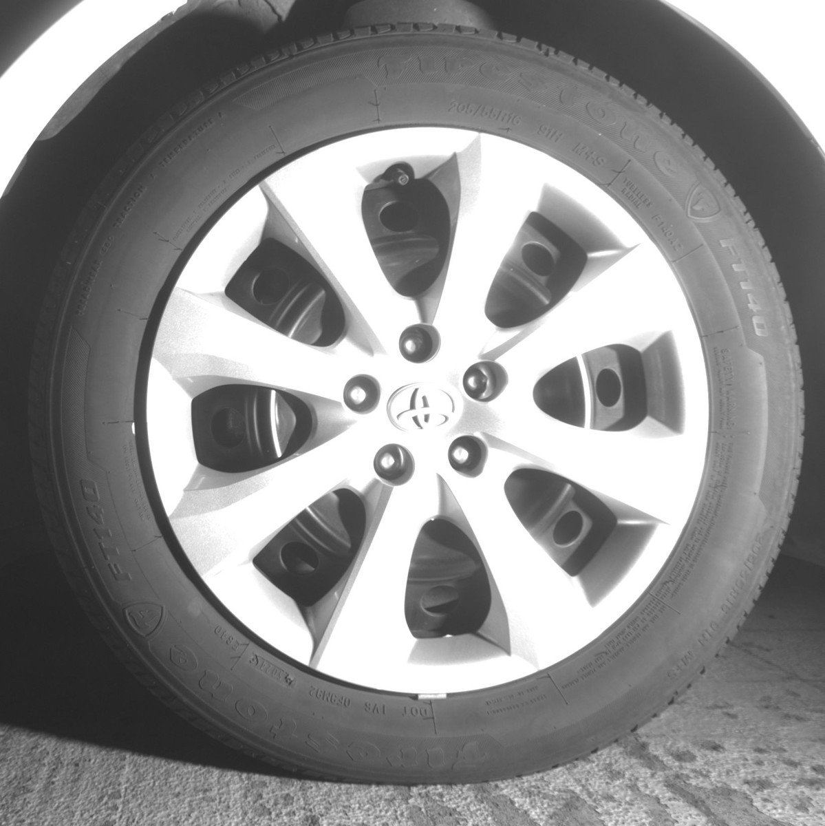 Used 2025 Toyota Corolla LE FWD image 12