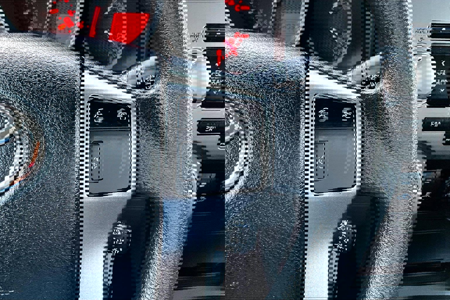 Used 2012 Toyota 4Runner SR5 w/ Convenience Pkg image 18