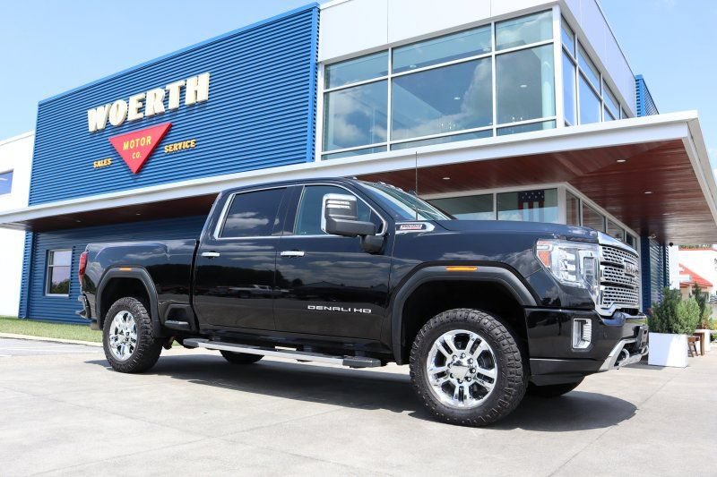 Used 2022 GMC Sierra 2500 Denali AWD/4WD image 1