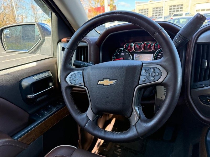 Used 2018 Chevrolet Silverado 1500 High Country image 13