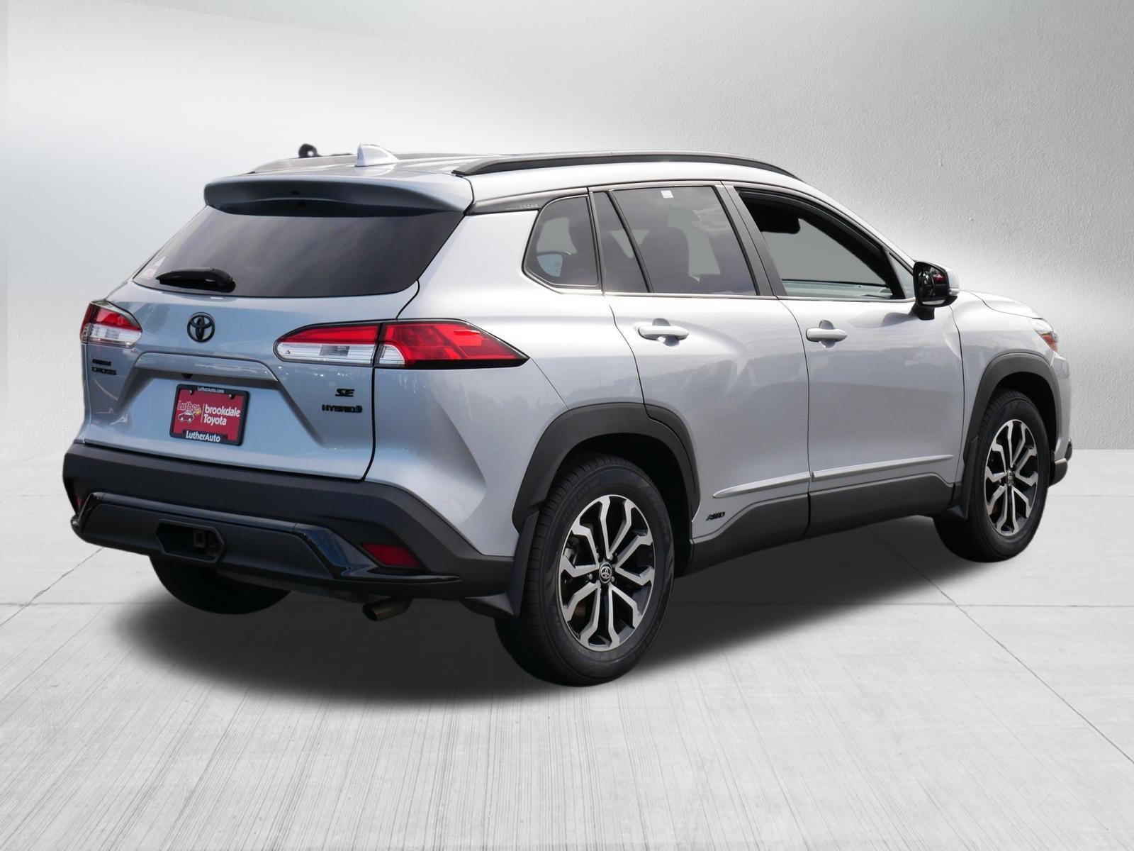 Certified 2023 Toyota Corolla Cross AWD Hybrid image 7