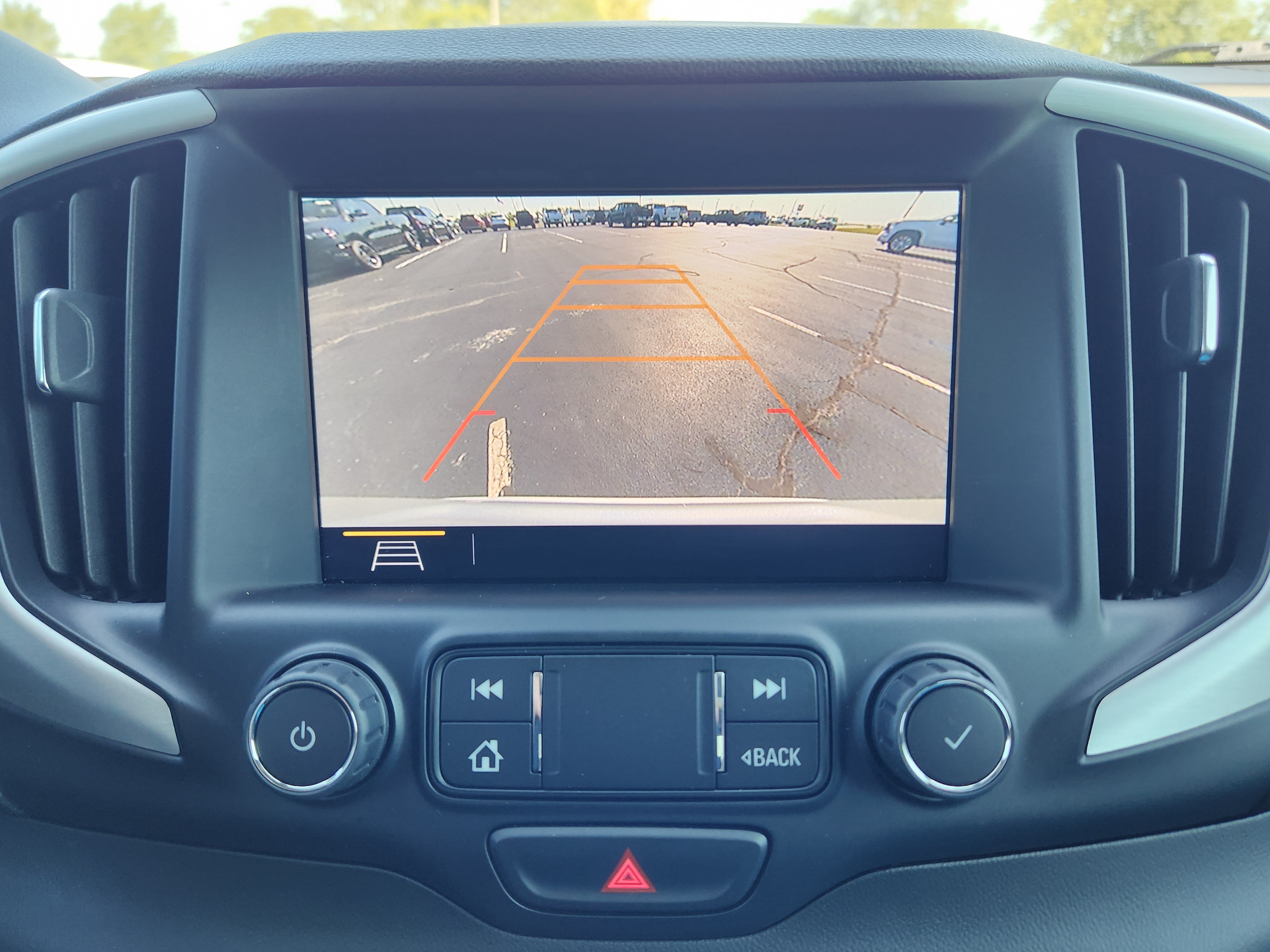 Used 2020 GMC Terrain SLT w/ Preferred Package FWD image 19