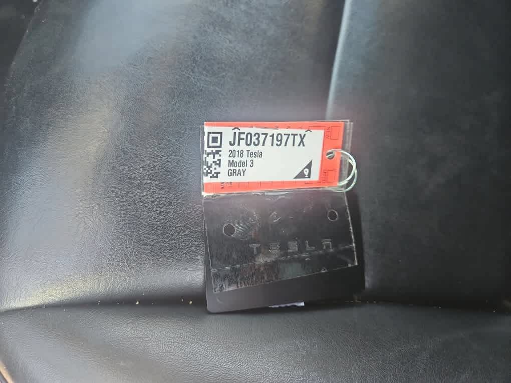 Used 2018 Tesla Model 3 RWD image 21