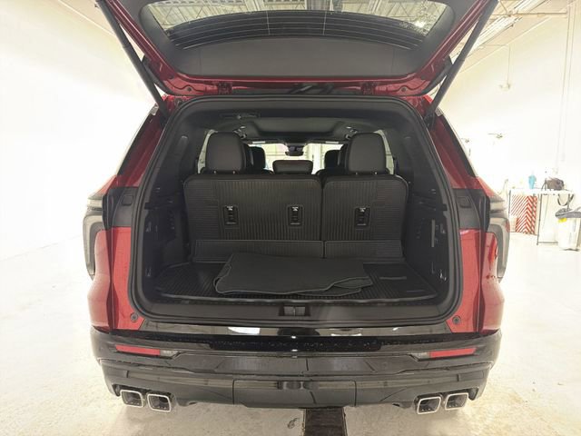 New 2026 Chevrolet Traverse RS w/ LPO, Floor Liner Package image 15
