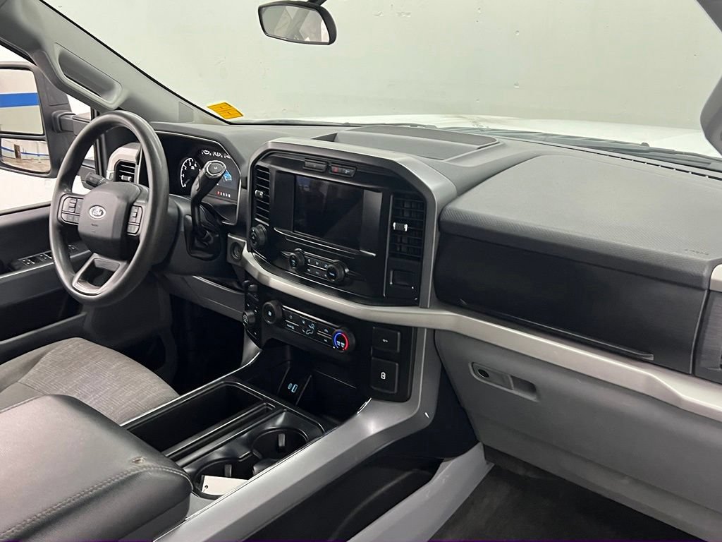 Used 2022 Ford F150 XLT w/ Trailer Tow Package AWD/4WD image 25