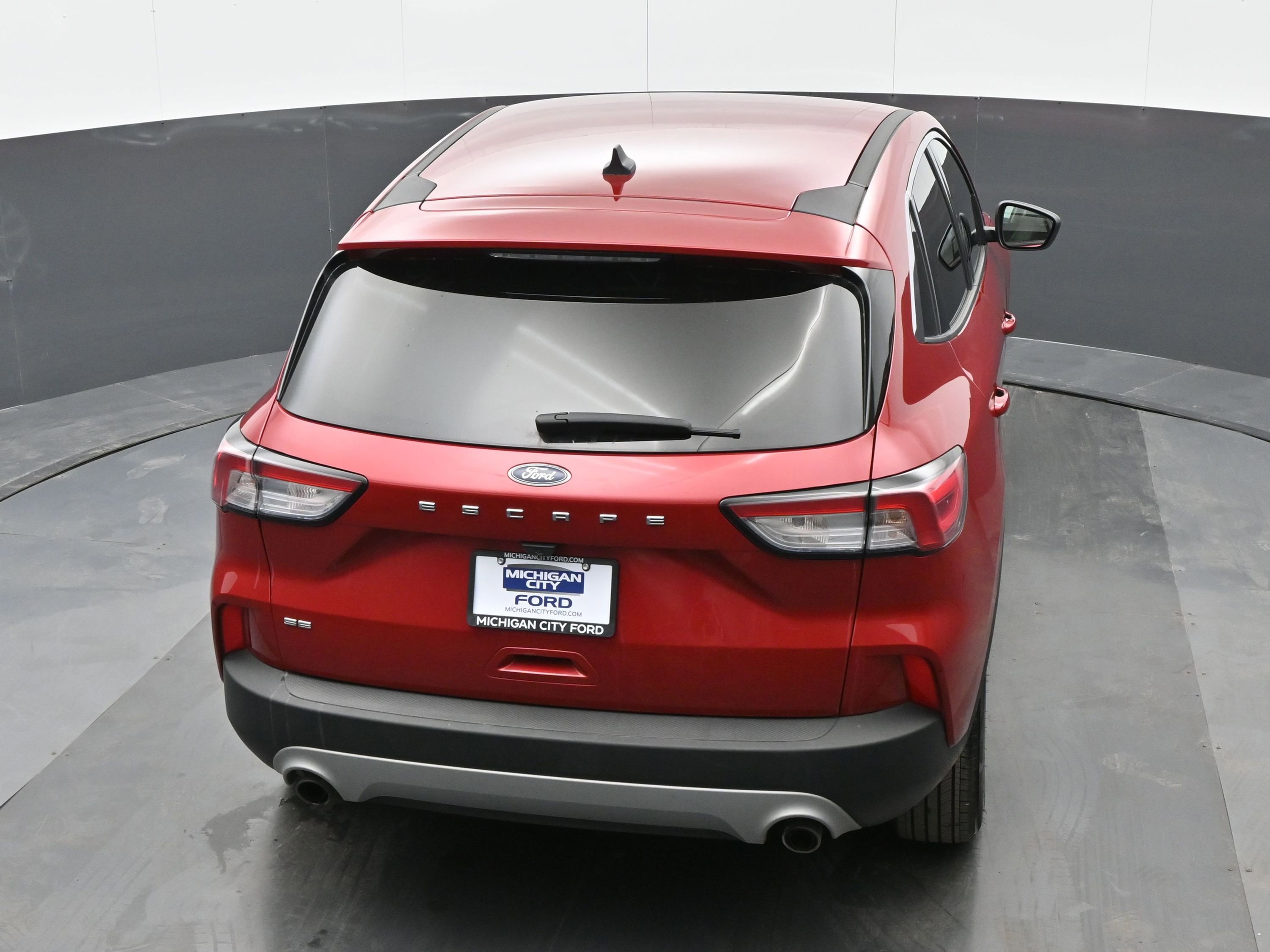 Used 2022 Ford Escape SE w/ Convenience Package image 31