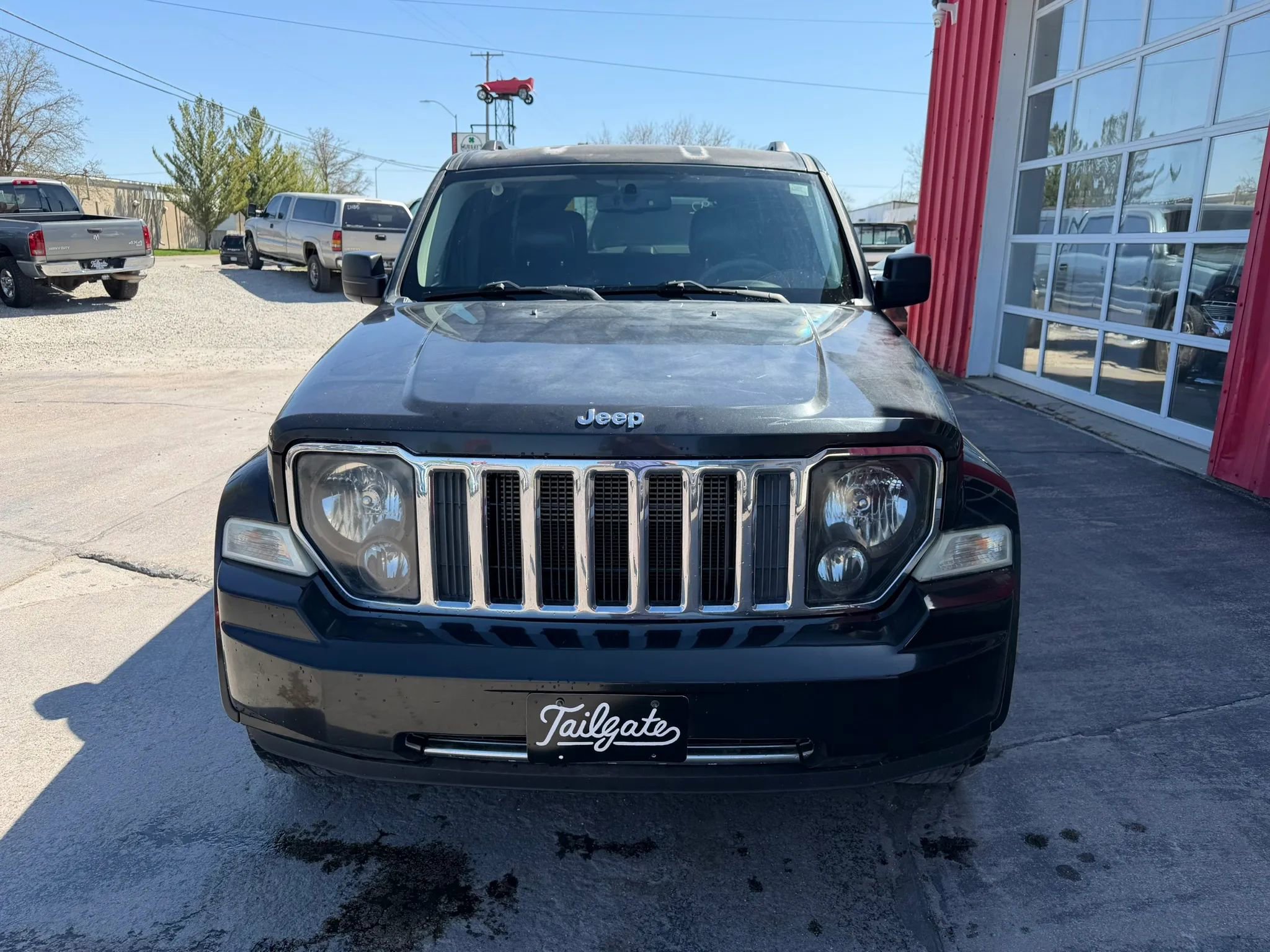 Used 2012 Jeep Liberty Limited Jet AWD/4WD image 3
