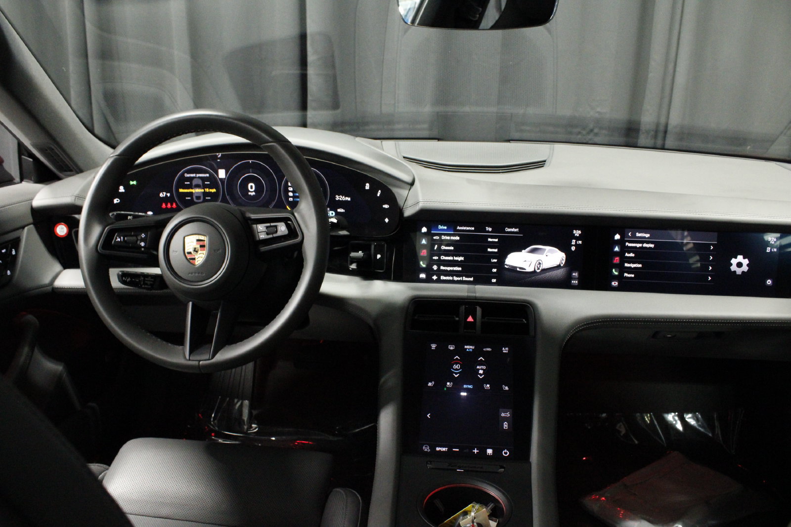 Certified 2023 Porsche Taycan 4S AWD/4WD image 4