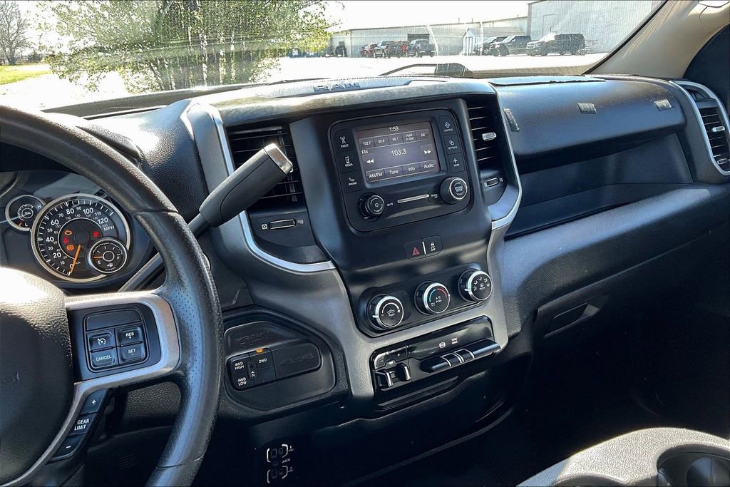 Used 2019 RAM 3500 Big Horn AWD/4WD image 3