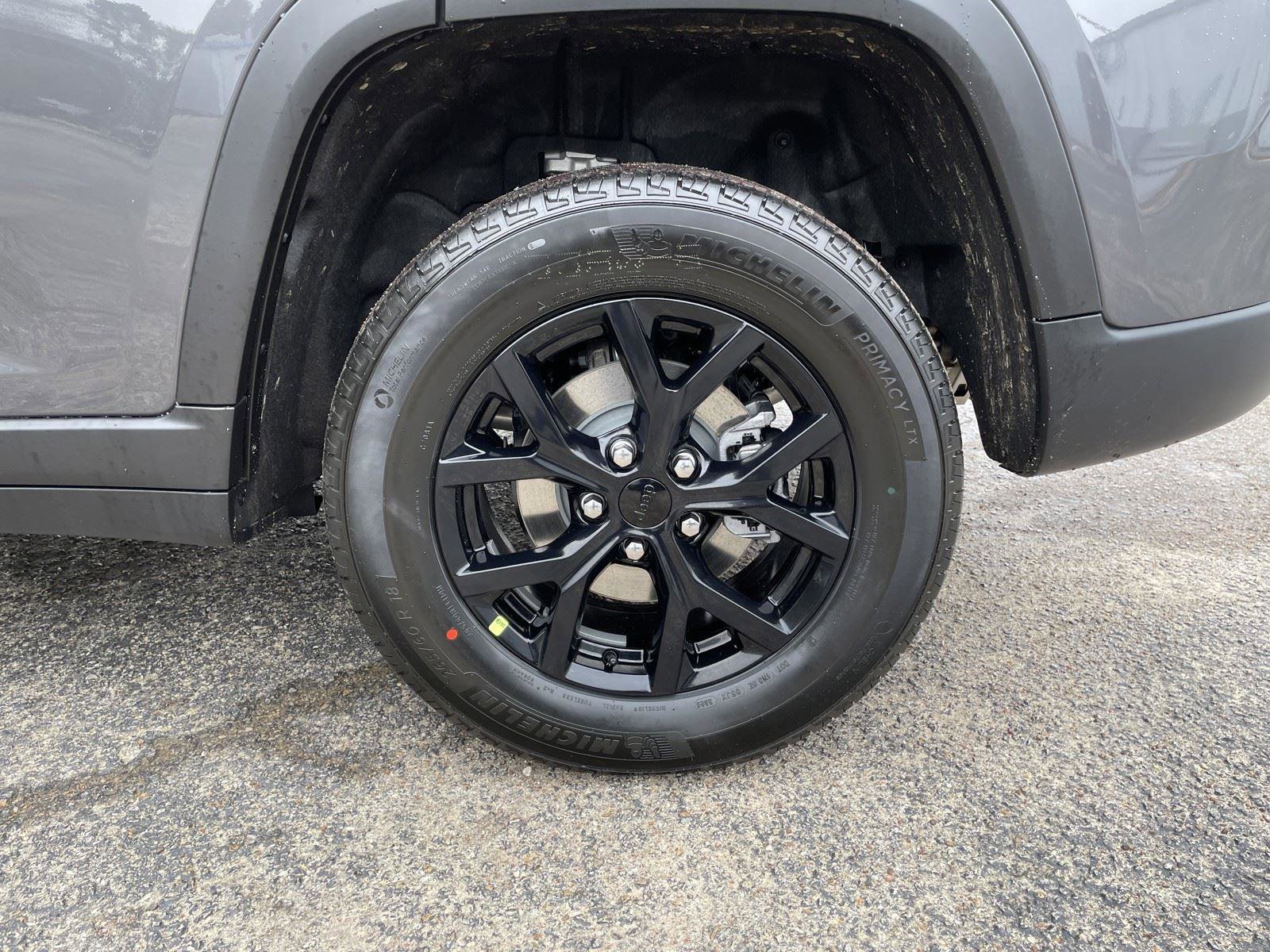 New 2025 Jeep Grand Cherokee Altitude image 43