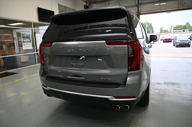 New 2026 GMC Yukon Denali w/ Denali Reserve Package AWD/4WD image 5