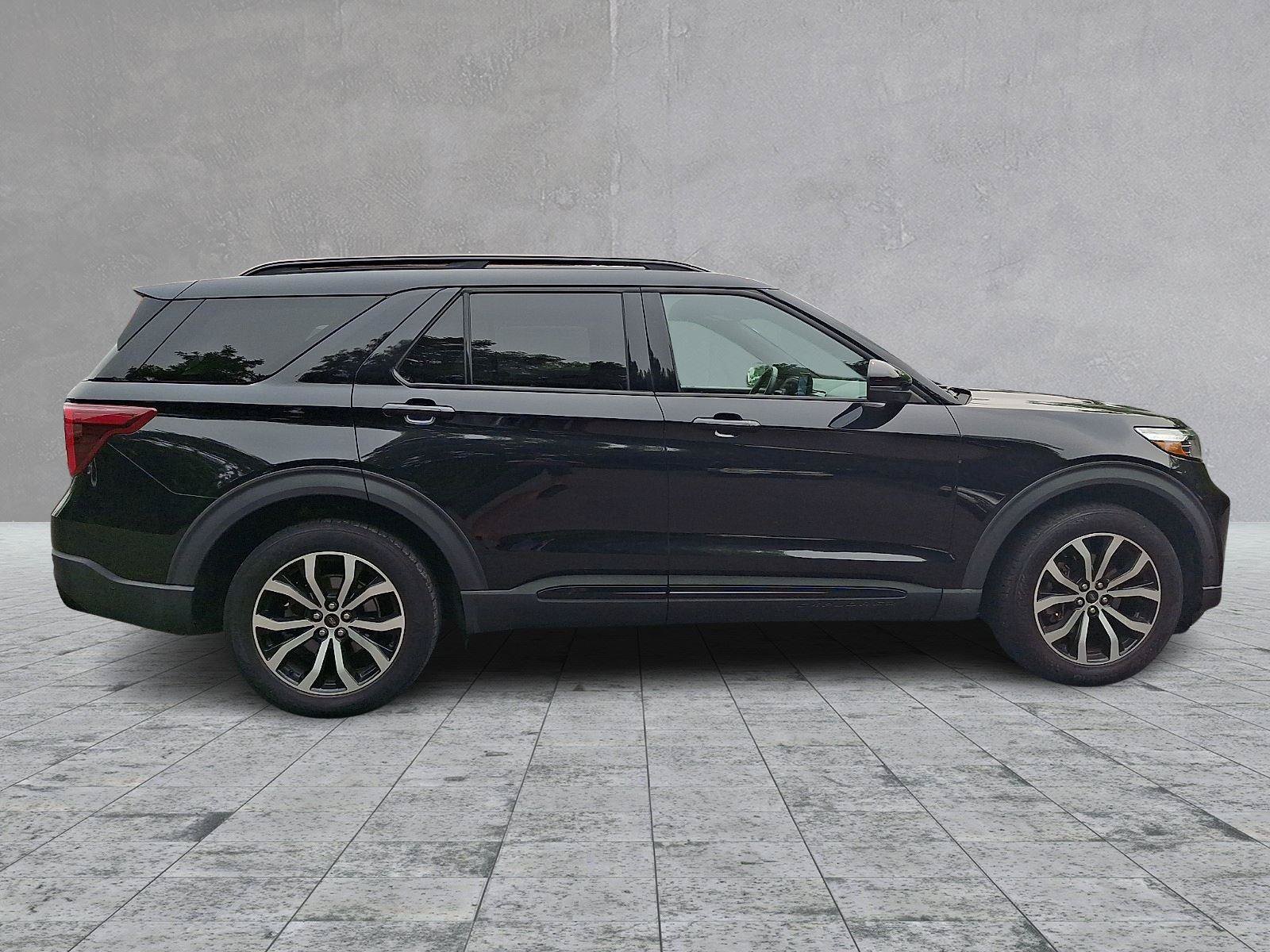 Used 2020 Ford Explorer ST w/ Premium Technology Package AWD/4WD image 7