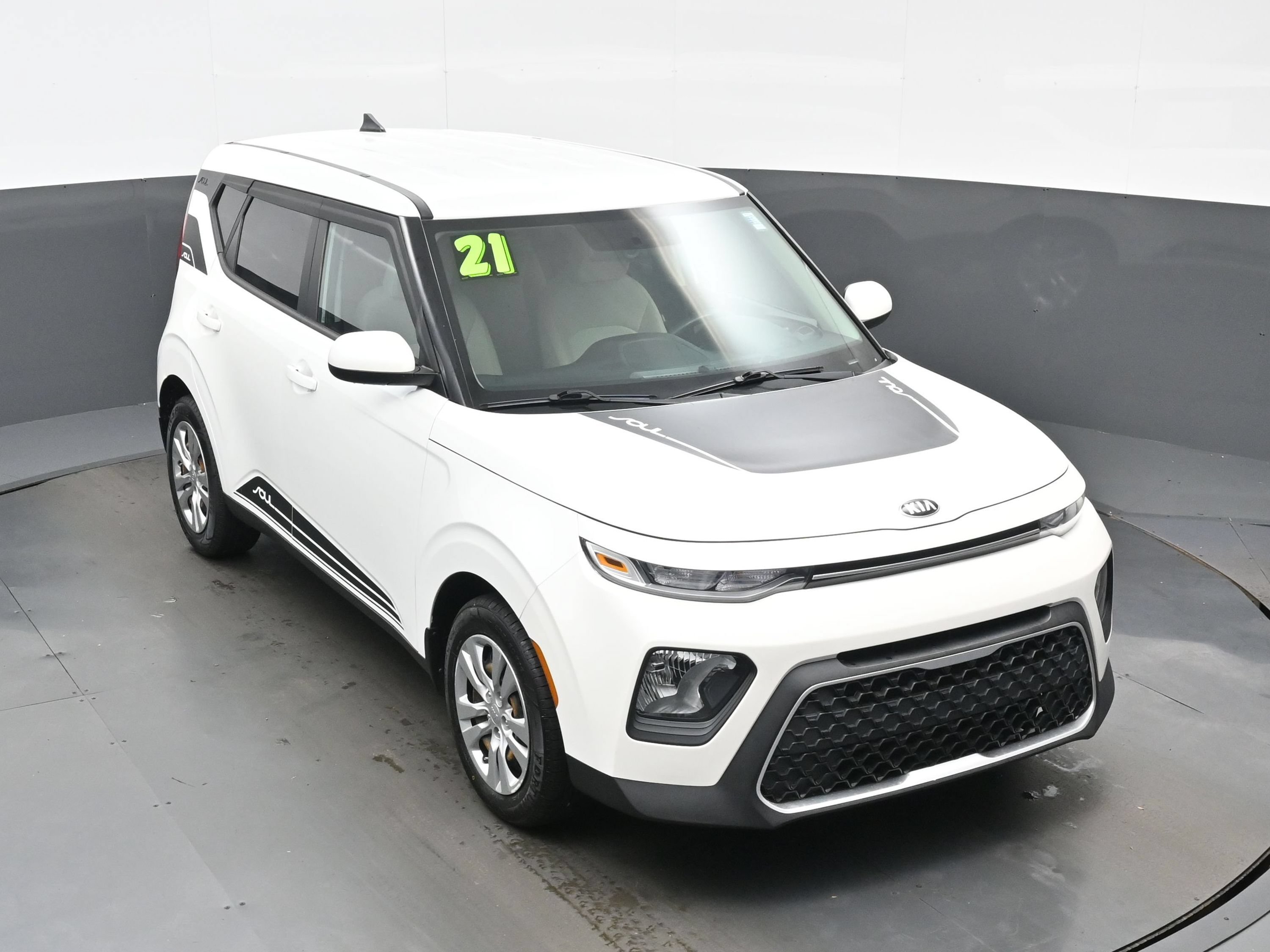 Used 2021 Kia Soul LX FWD image 37