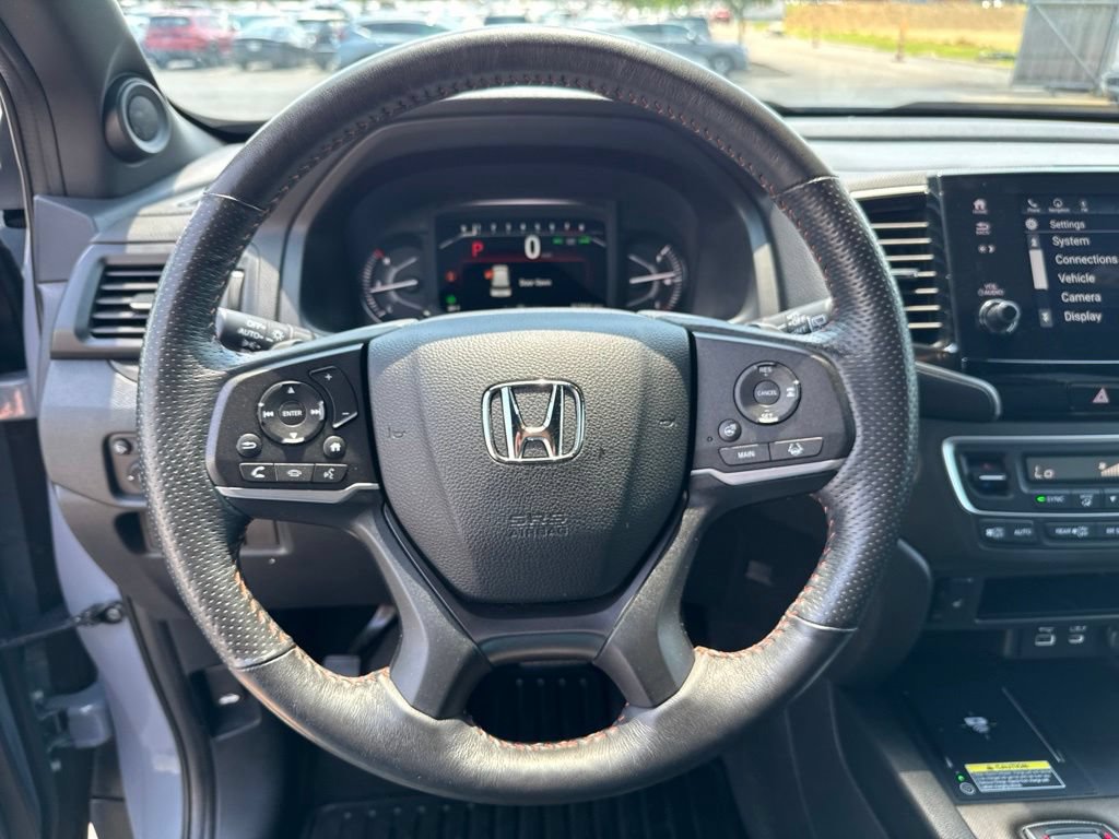 Certified 2025 Honda Passport TrailSport image 15