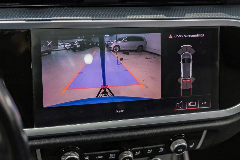 Used 2020 Audi Q3 2.0T Premium Plus w/ Premium Plus Package image 26