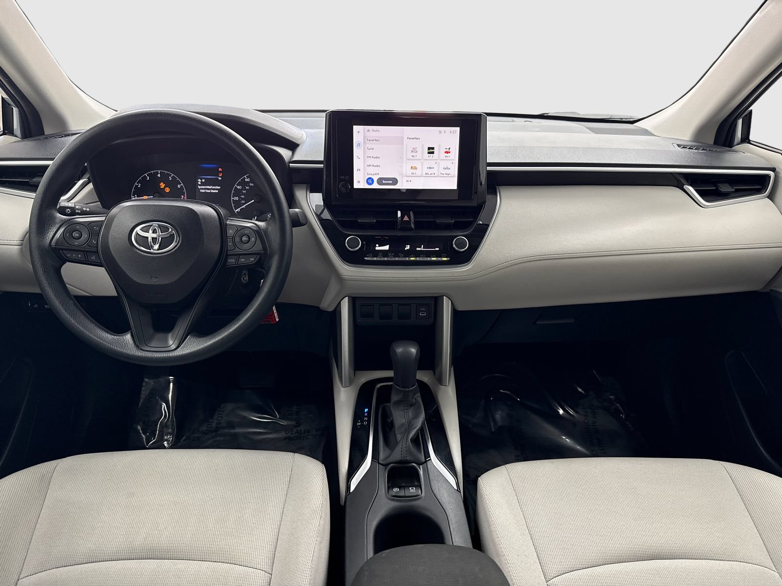 Used 2024 Toyota Corolla Cross L FWD image 20