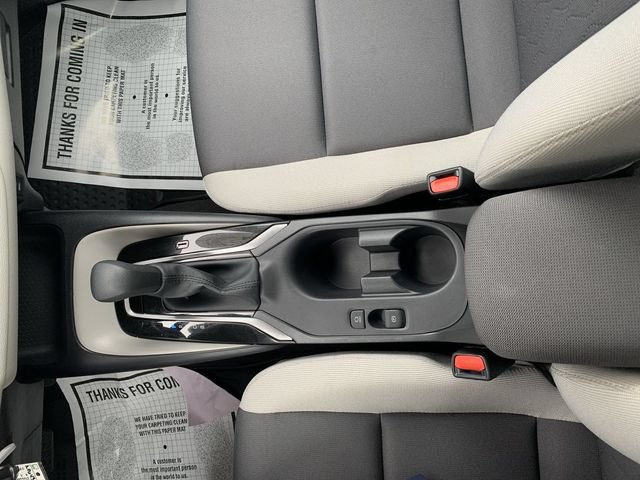 Used 2026 Toyota Corolla LE FWD image 27