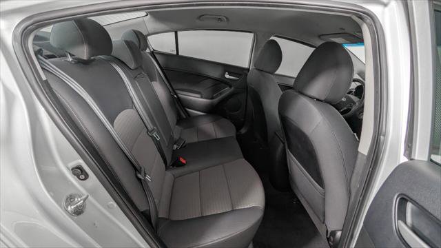 Used 2018 Kia Forte LX w/ LX Popular Package FWD image 21