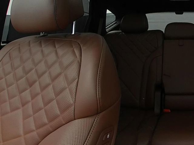 Used 2025 Genesis GV80 3.5T Prestige image 16