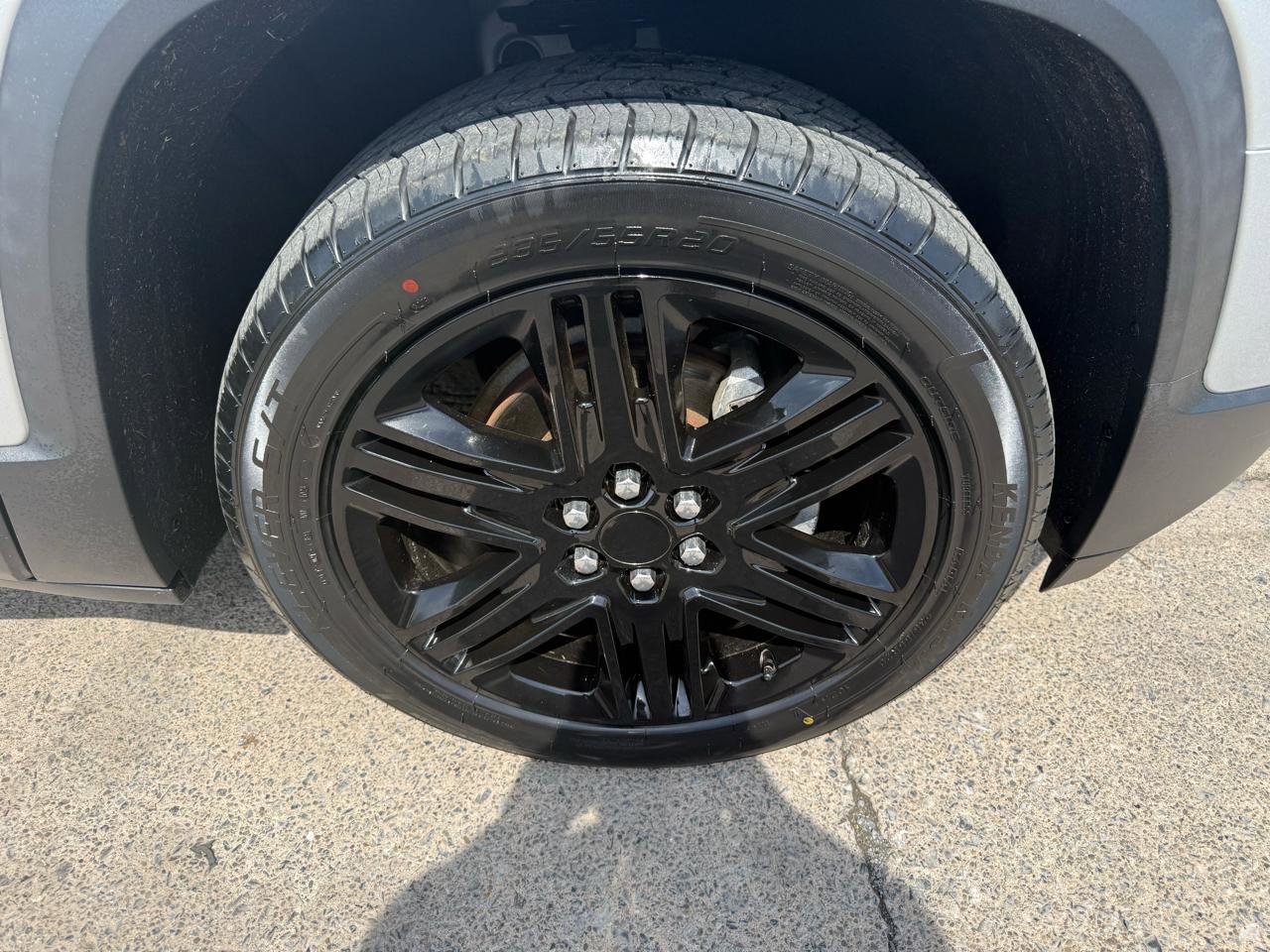 Used 2017 GMC Acadia SLT AWD/4WD image 9