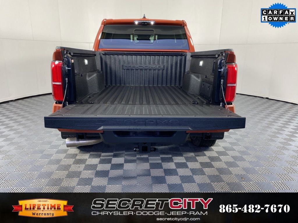 Used 2025 Toyota Tacoma TRD Sport w/ TRD Sport Premium Package image 30