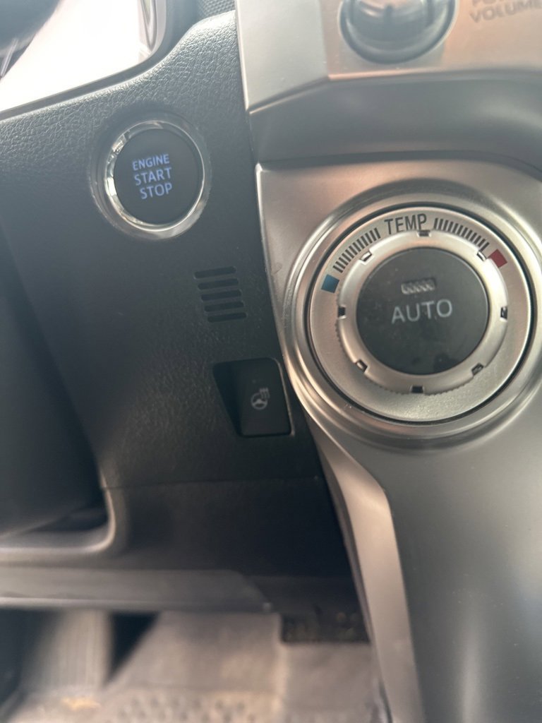 Used 2024 Toyota 4Runner Limited image 33