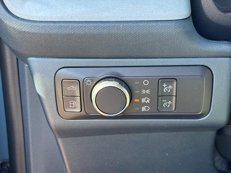 Used 2022 Ford Maverick Lariat w/ Lariat Luxury Package image 18