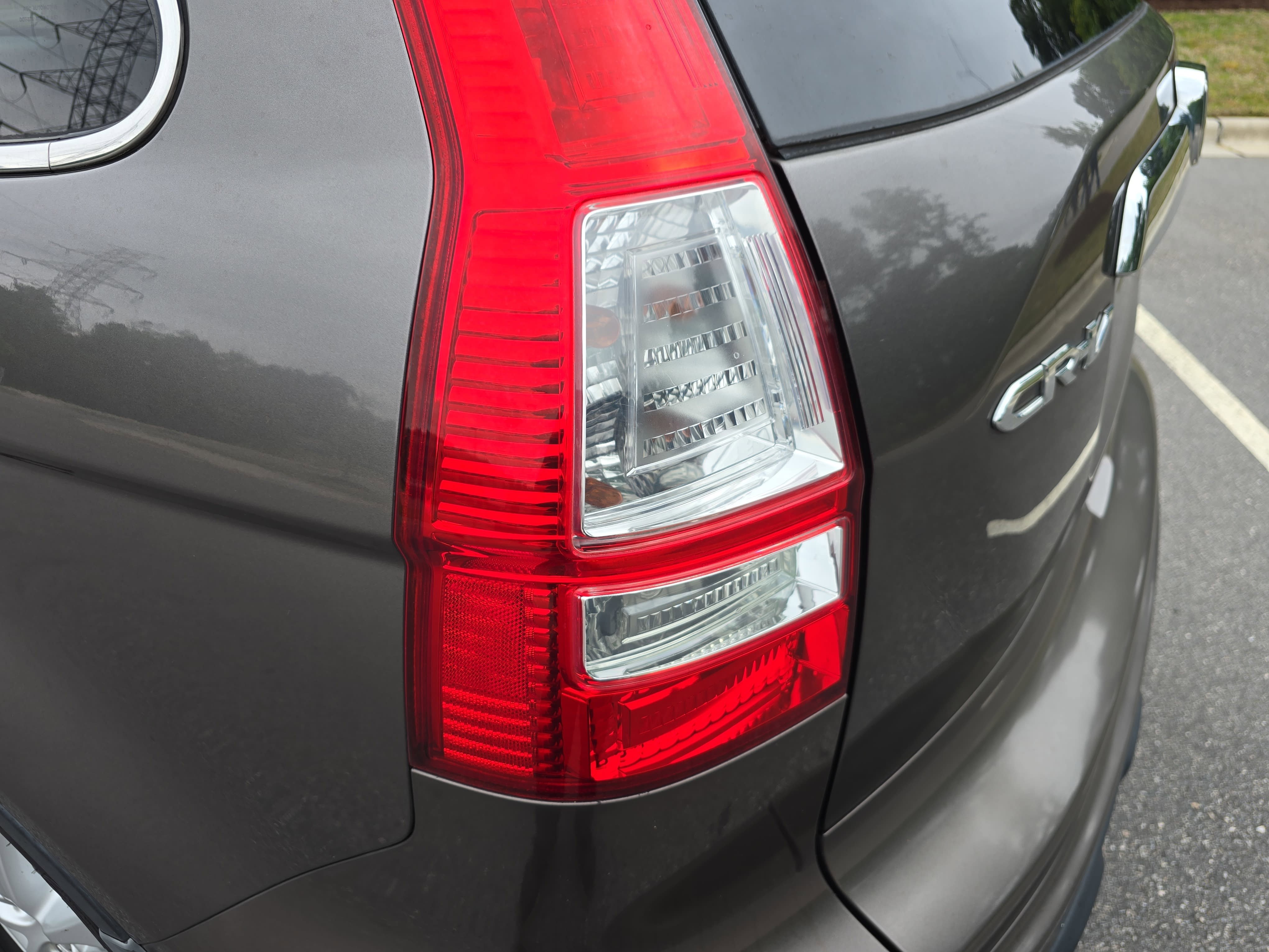 Used 2011 Honda CR-V EX image 34