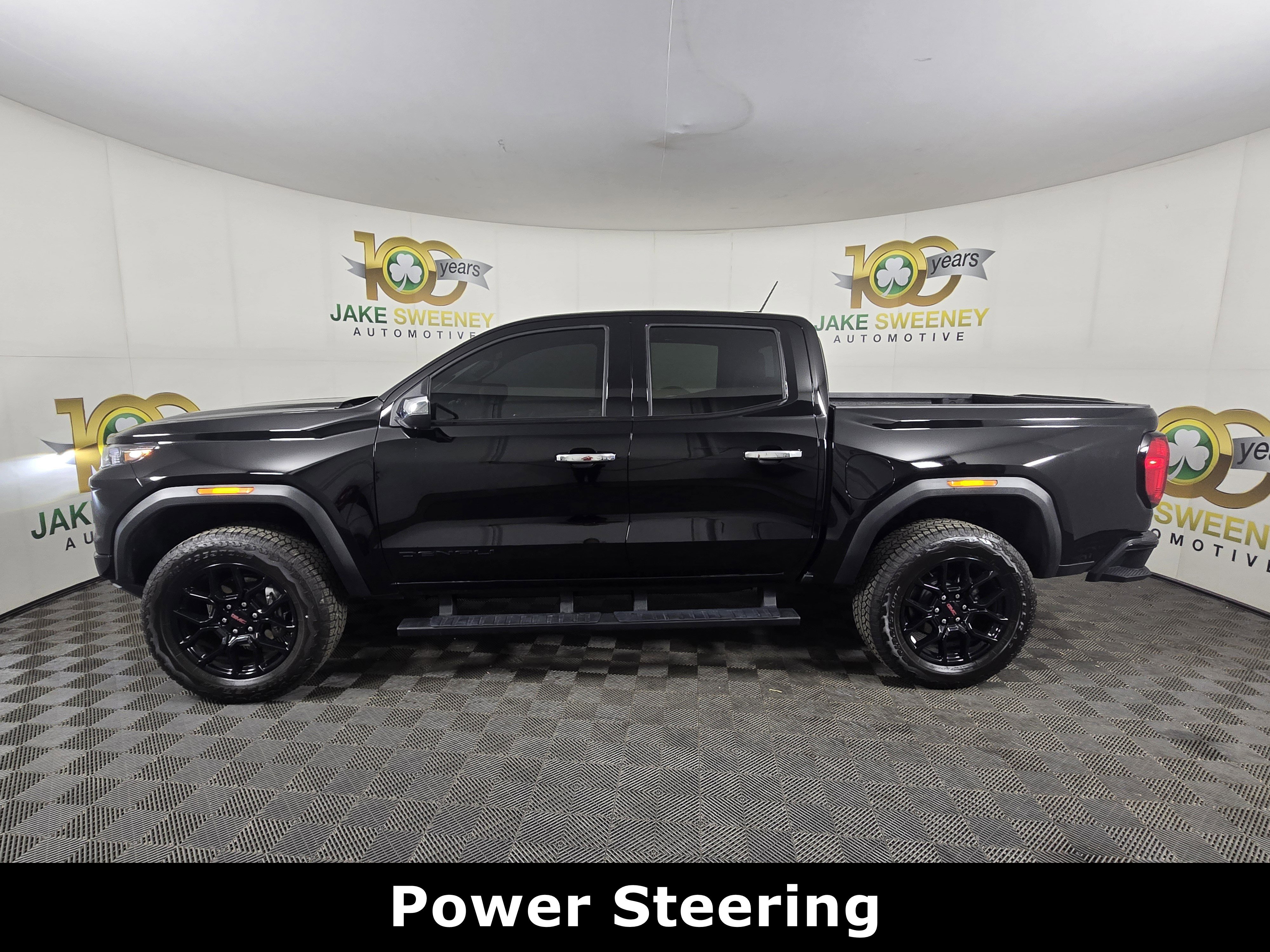 Certified 2025 GMC Canyon Denali w/ LPO, Denali Black Edition image 4