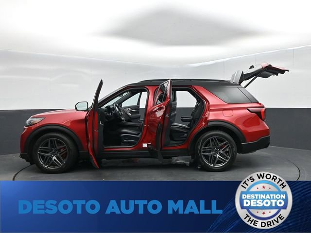 Certified 2025 Ford Explorer ST AWD/4WD image 68