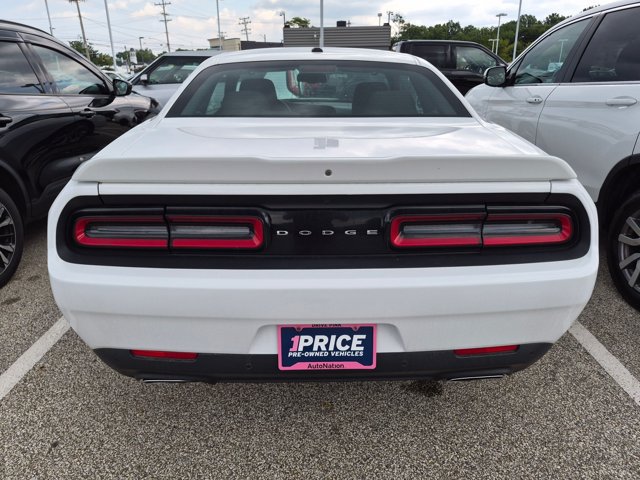 Used 2021 Dodge Challenger R/T RWD image 5