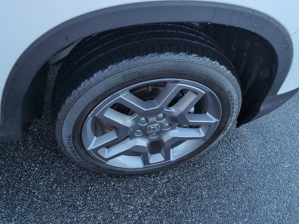 Used 2023 Honda Passport EX-L image 9