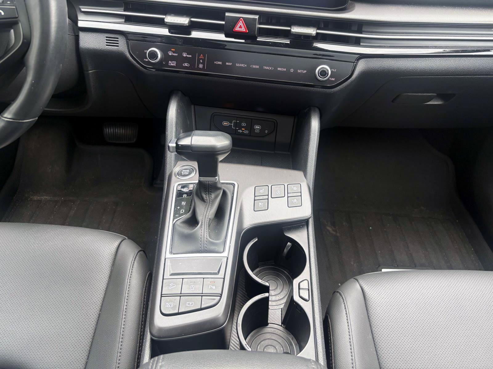Certified 2026 Kia Sportage SX FWD image 18