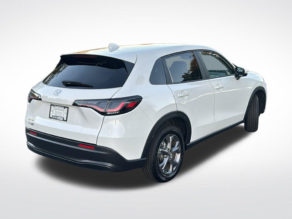 Certified 2026 Honda HR-V LX image 7